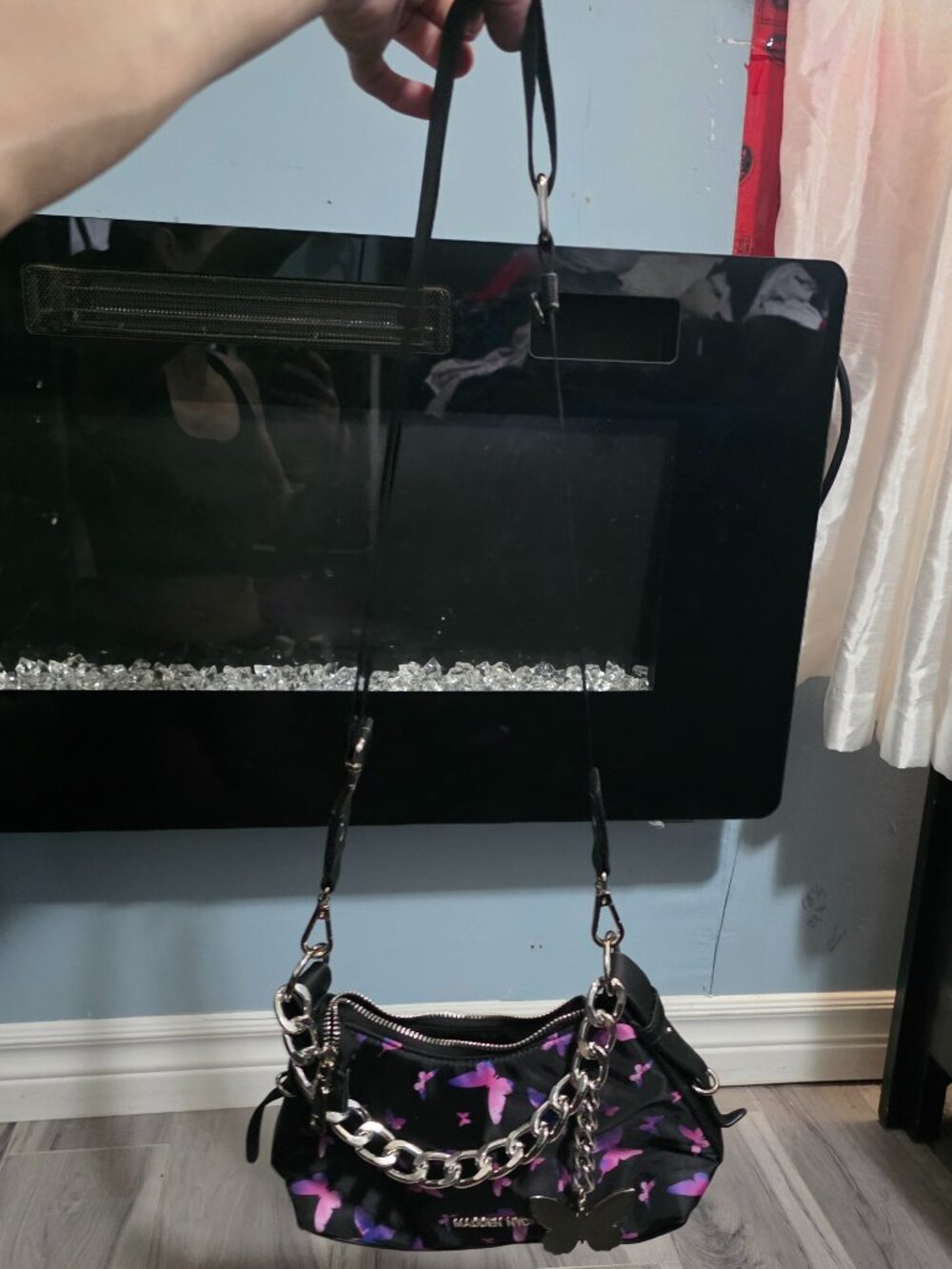 Madden crossbody